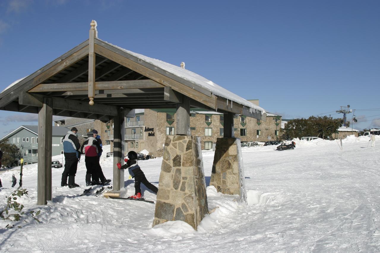 Arlberg Hotel Mt. Buller Mount Buller Exterior foto
